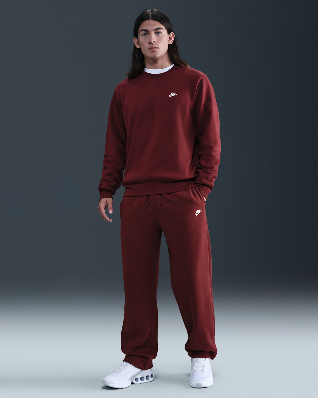 Pants de tejido Fleece con cordón elástico para hombre Nike Sportswear Club - Rojo team oscuro/Rojo team oscuro/Blanco