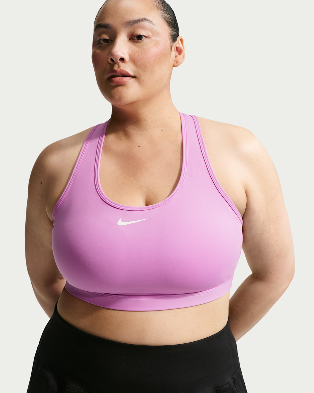 Nike Swoosh 中度支撐型女款襯墊運動內衣 (加大尺寸) - Light Magenta/白色