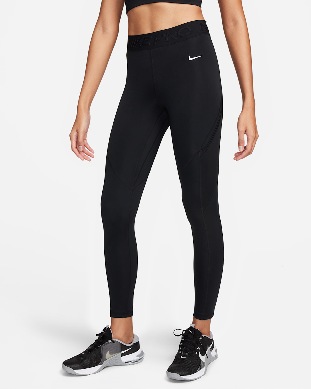Nike Pro Women's Mid-Rise 7/8 Leggings with Pockets - Black/White