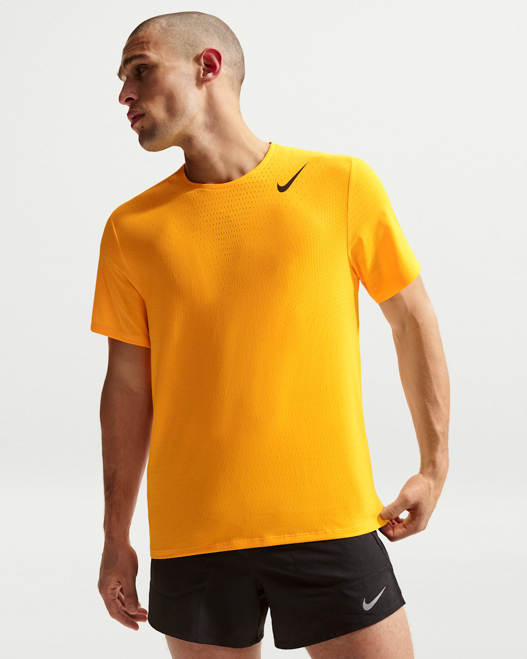 Nike AeroSwift Men's Dri-FIT ADV Short-Sleeve Running Top - Laser Orange/Black