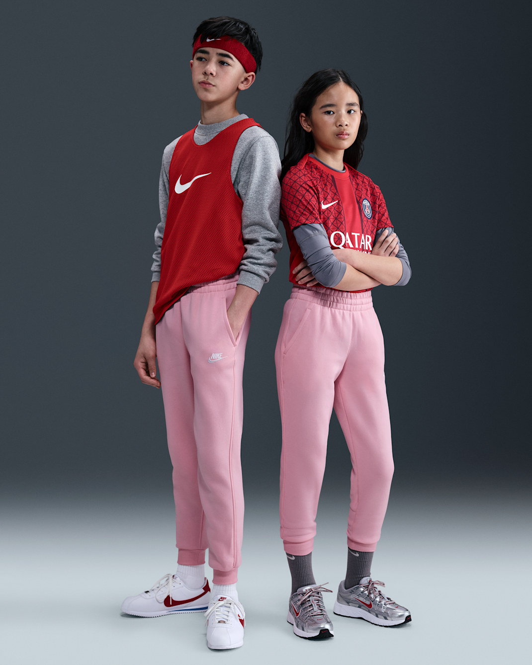 Joggers Nike Sportswear Club Fleece para niños talla grande - Rosa suave medio/Blanco