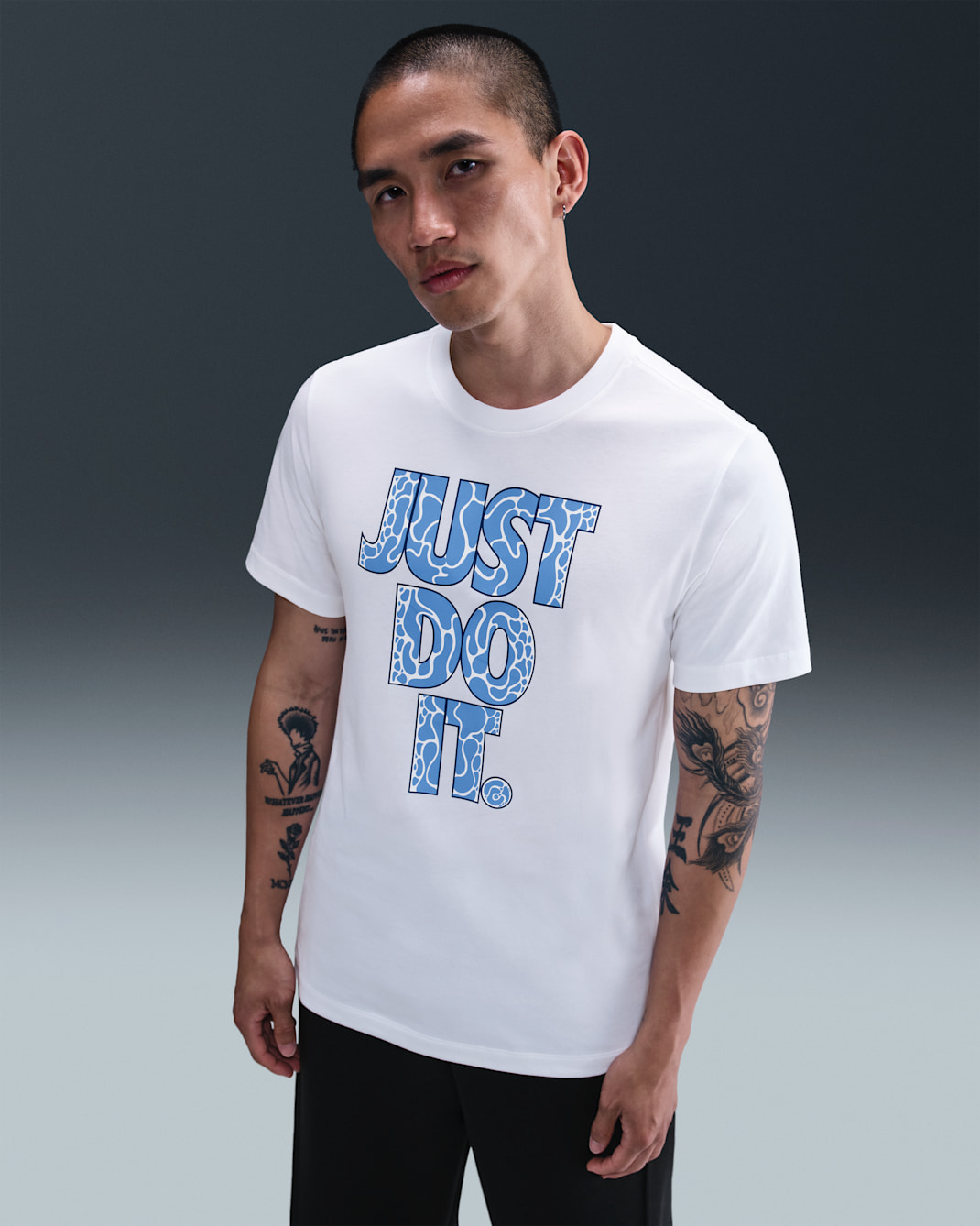 Nike Sportswear Men's T-Shirt - White