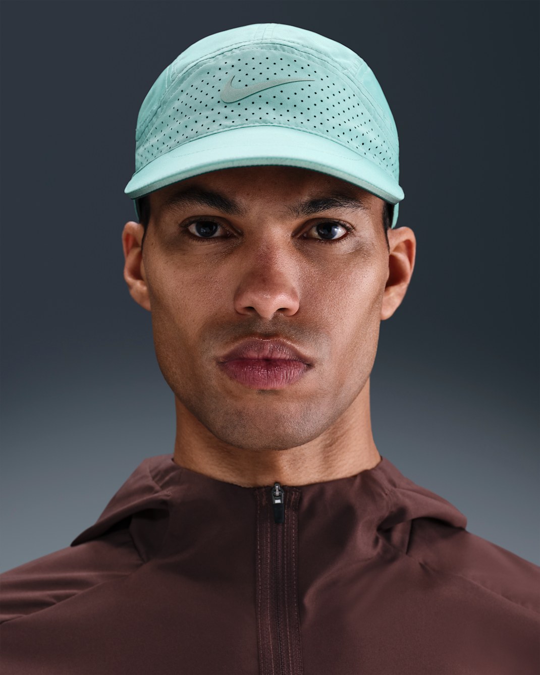Gorra con diseño reflejante sin estructura Nike Fly Dri-FIT ADV - Cañón/Antracita