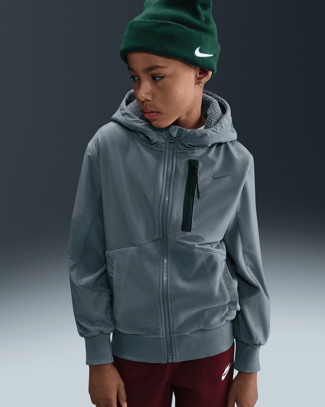 Nike Sportswear City Utility EasyOn Older Kids' Therma-FIT Winterized Jacket - Smoke Grey/Smoke Grey/Black
