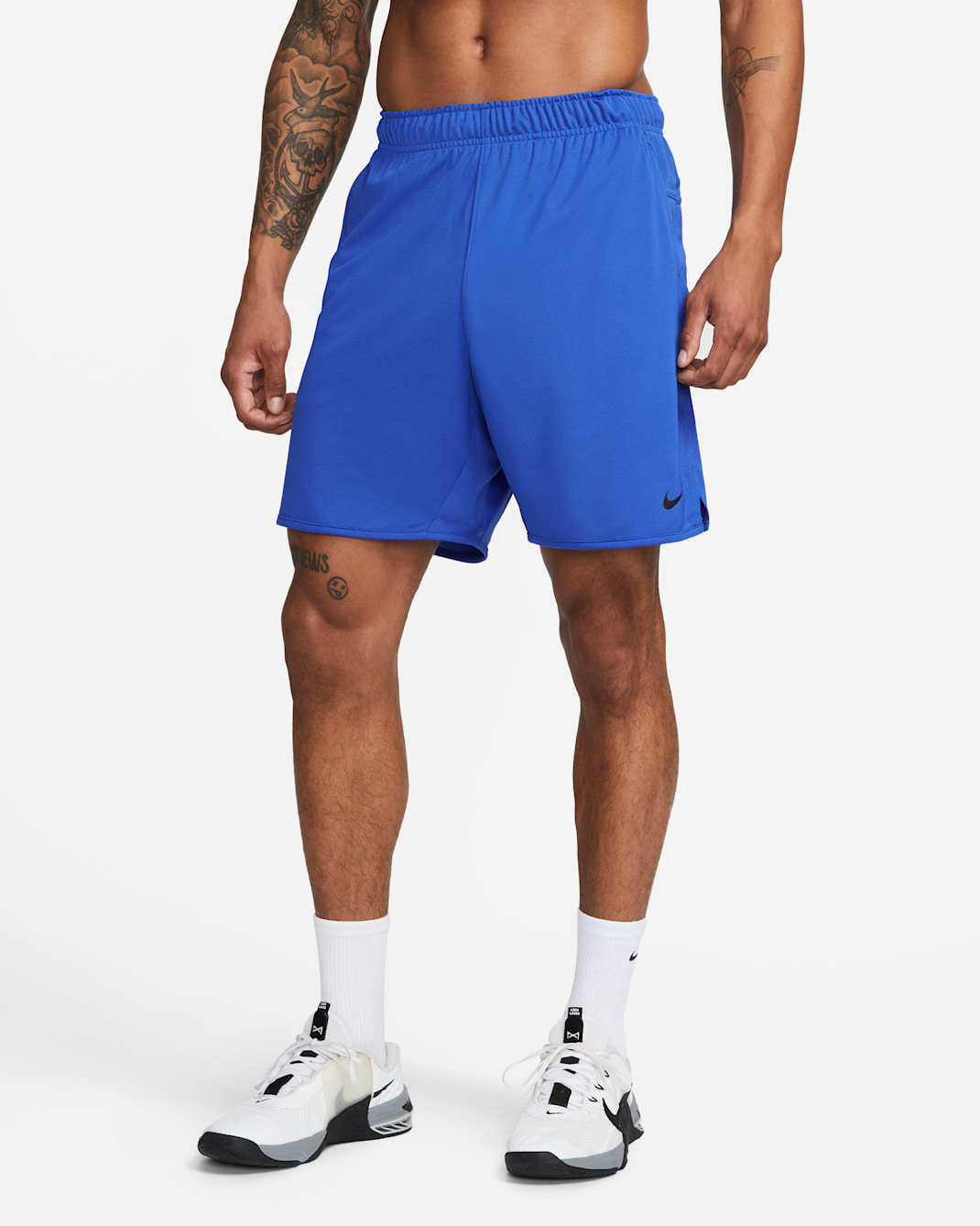 Shorts versátiles Dri-FIT de 18 cm sin forro para hombre Nike Totality - Royal juego/Negro/Royal juego/Negro