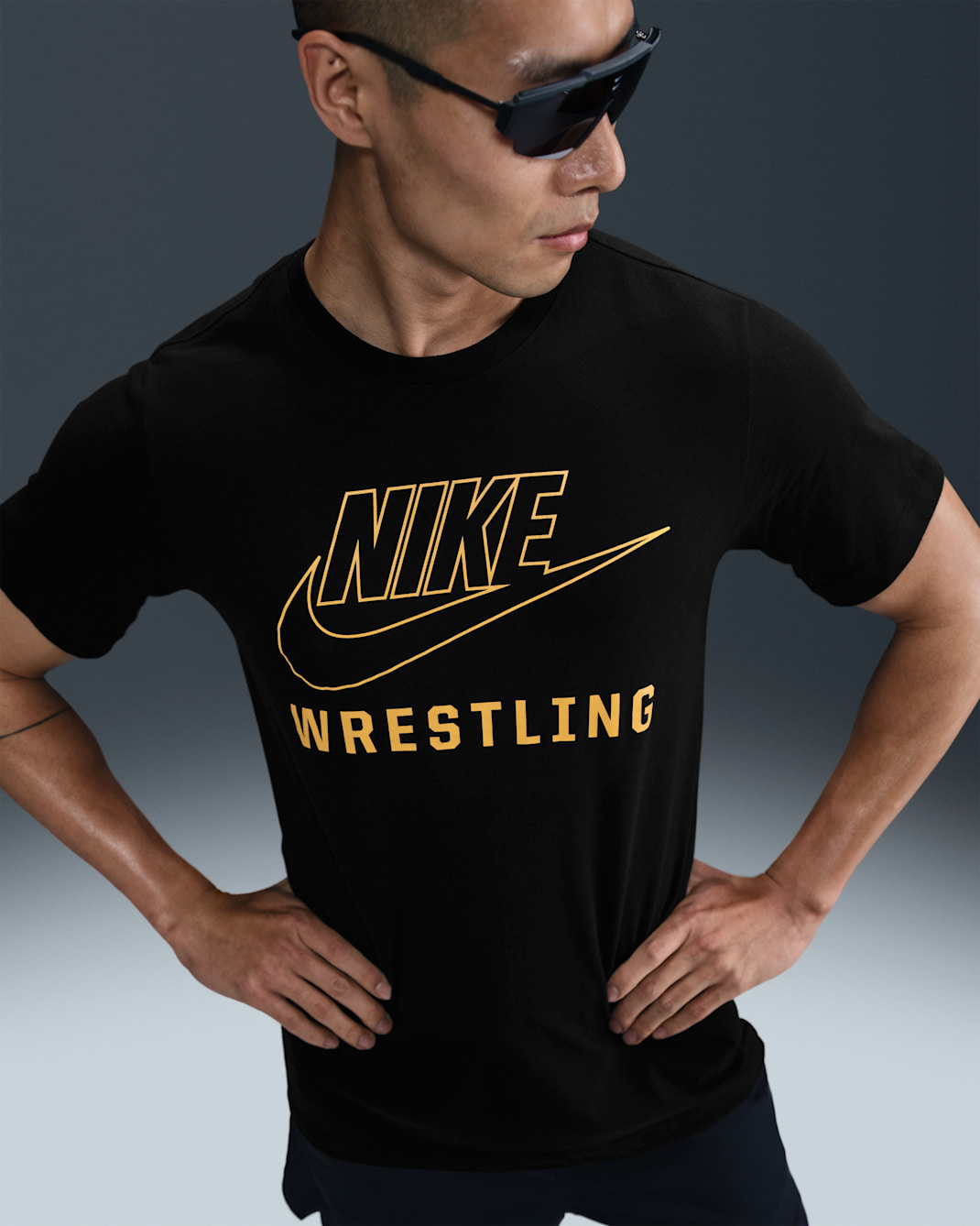 Nike Swoosh Men's Wrestling T-Shirt - Black