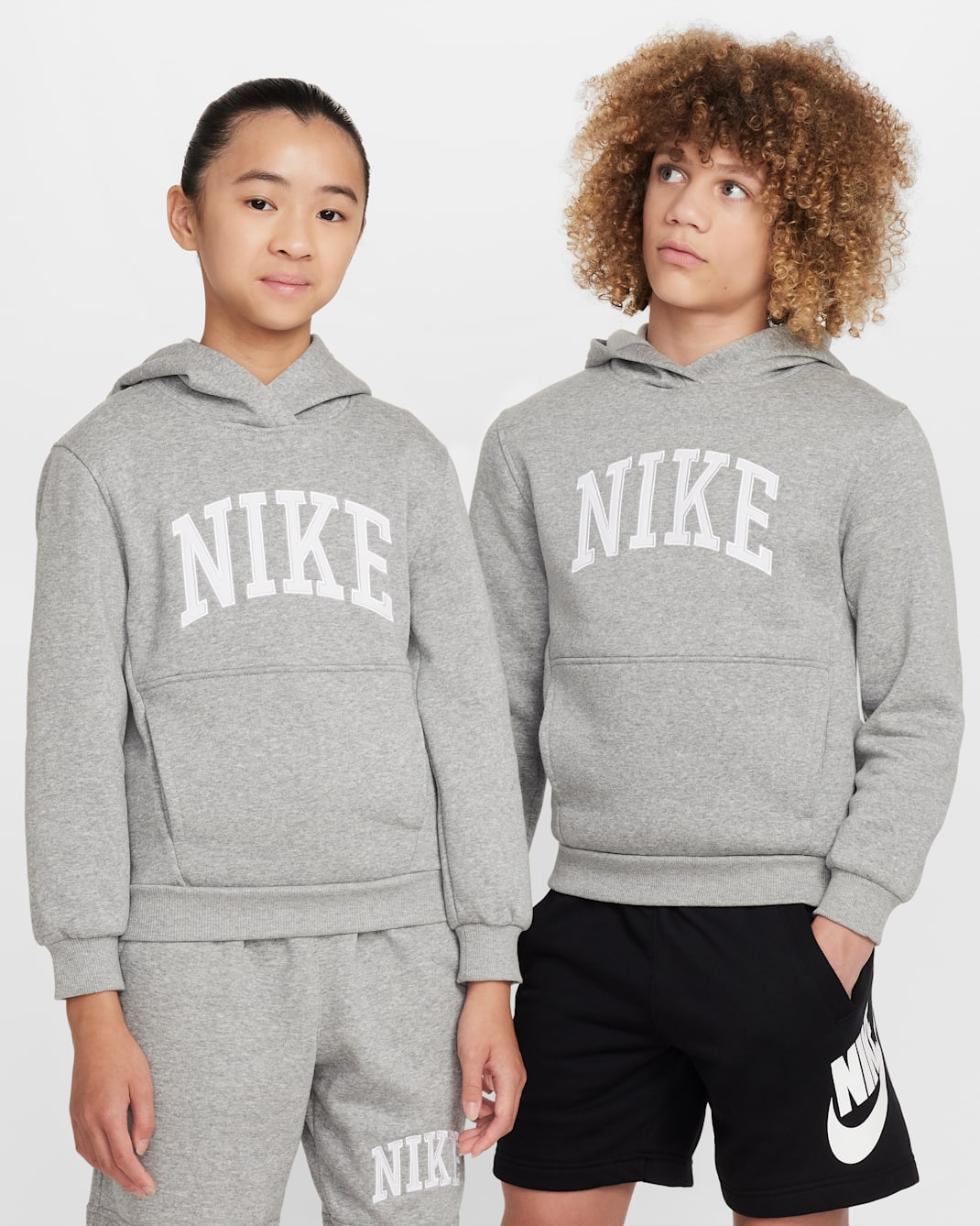 나이키 스포츠웨어 클럽 플리스 주니어 후디 - 다크 그레이 헤더/화이트