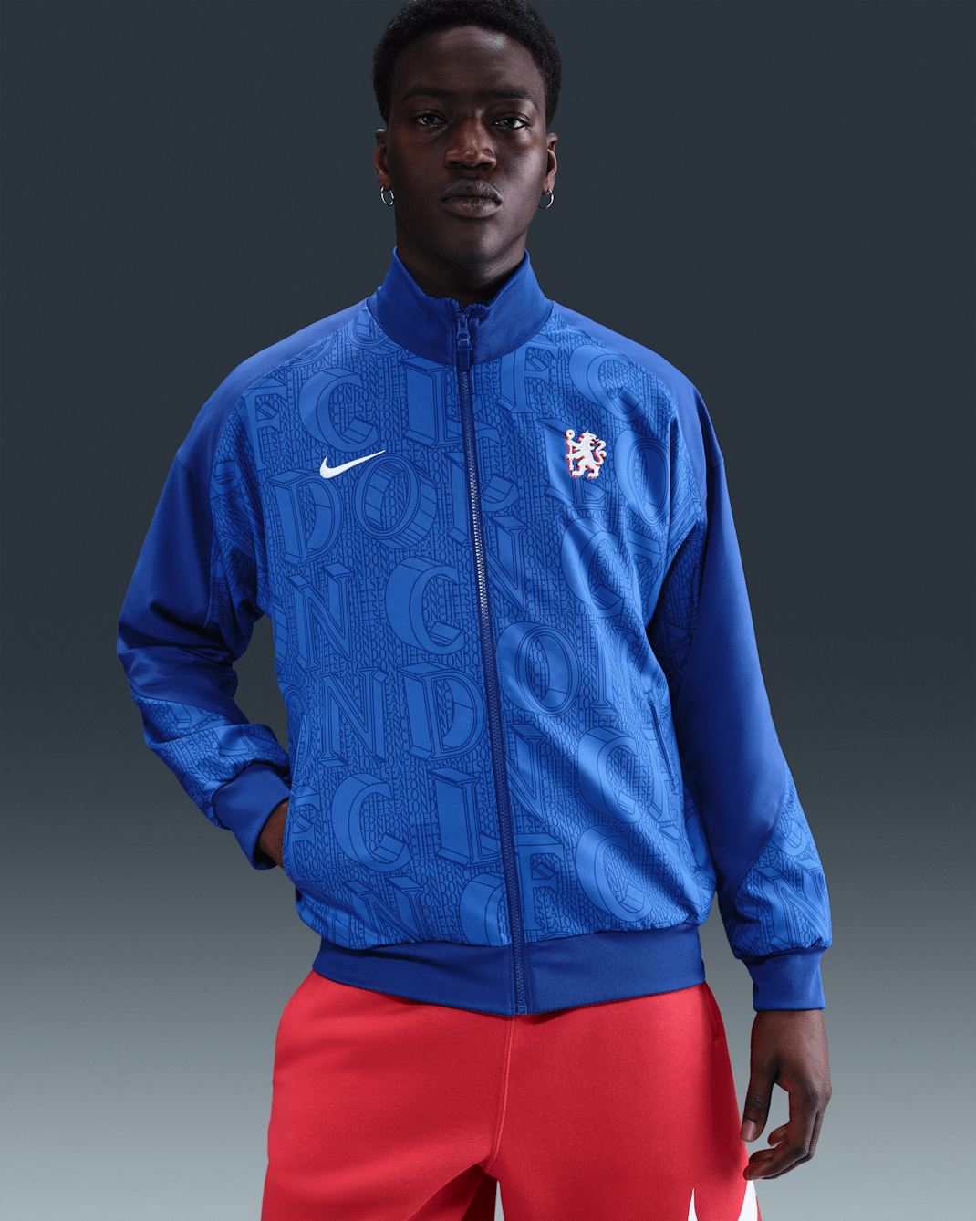 Chelsea F.C. Strike Men's Nike Dri-FIT Football Anthem Jacket - Rush Blue/Game Royal/White