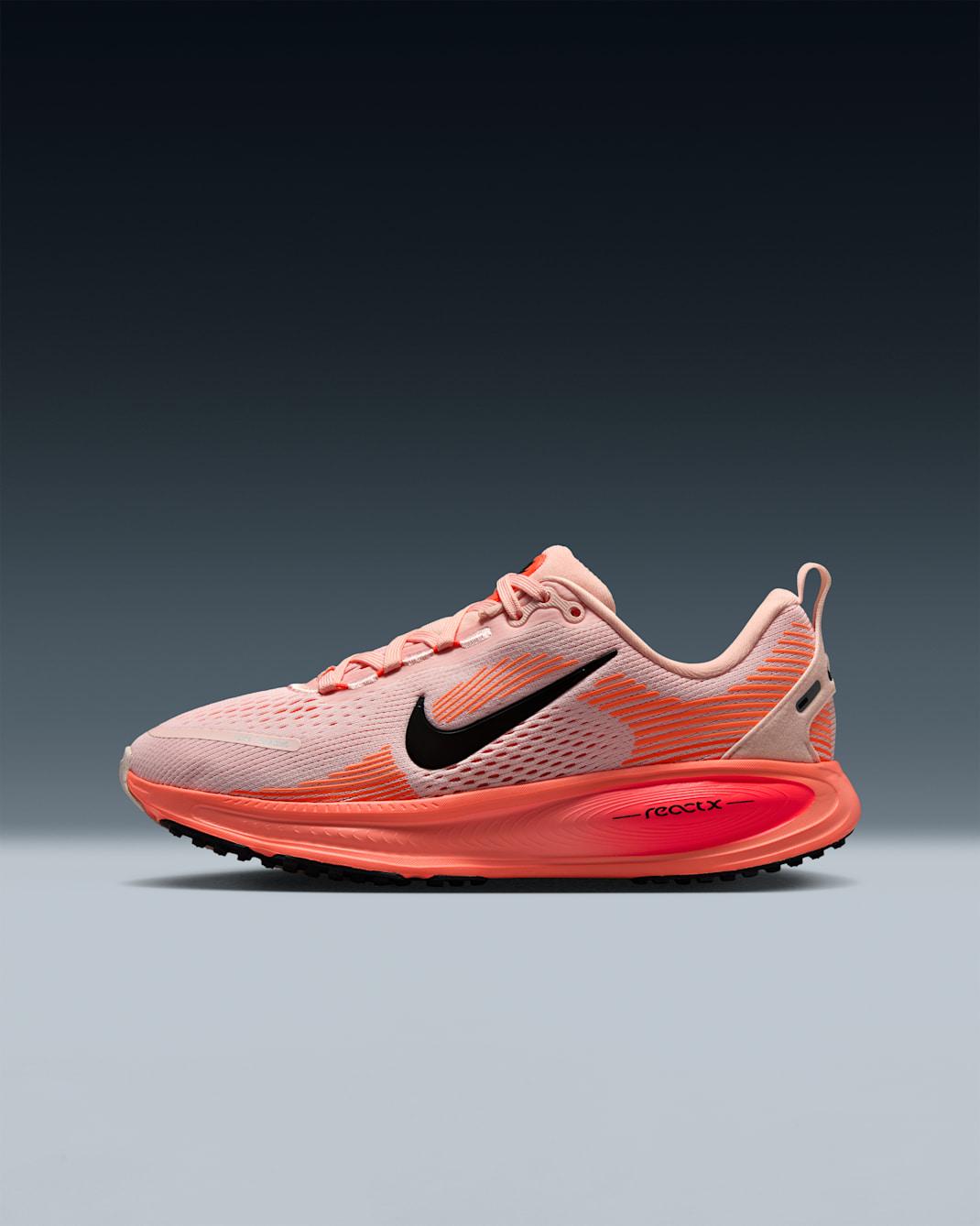 Scarpa da running su strada Nike Vomero 18 – Ragazzo/a - Echo Pink/Bright Crimson/Crimson Bliss/Nero