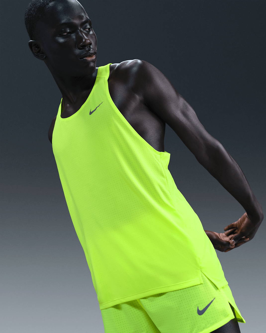 Nike Fast Men's Dri-FIT Running Vest - Volt