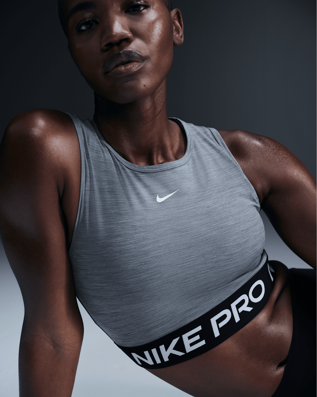 Nike Pro Women's Dri-FIT Cropped Tank Top - Smoke Grey/Heather/White