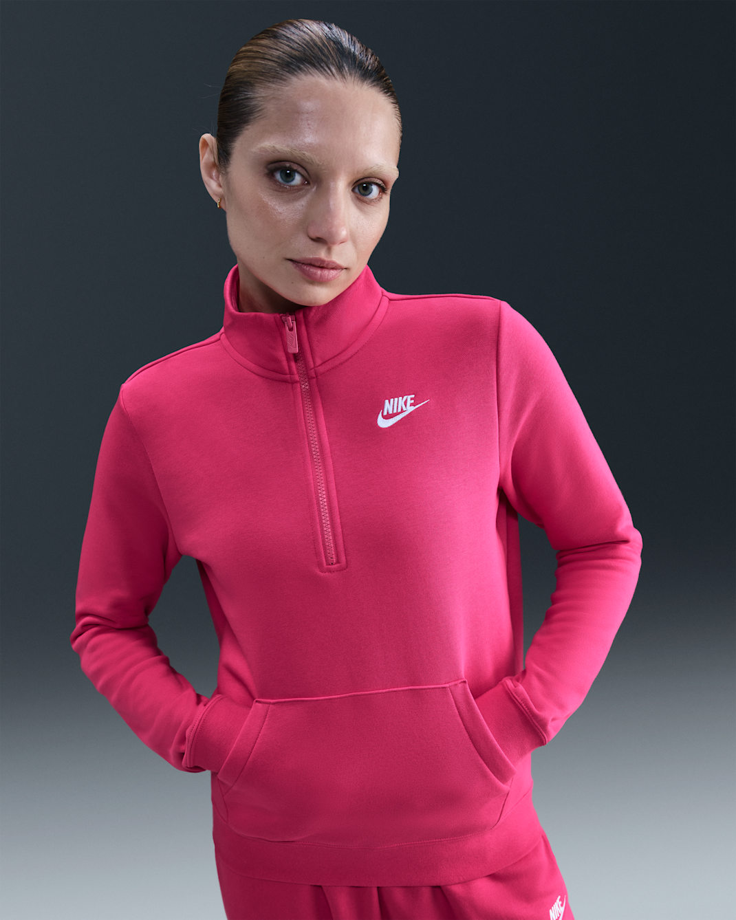 Nike Sportswear Club Fleece Women's 1/2-Zip Sweatshirt - Rush Pink/White