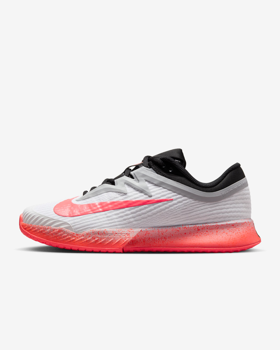 Tenis de tenis para cancha dura para mujer Nike Vapor Pro 3 - Blanco/Gris lobo/Lava cálido