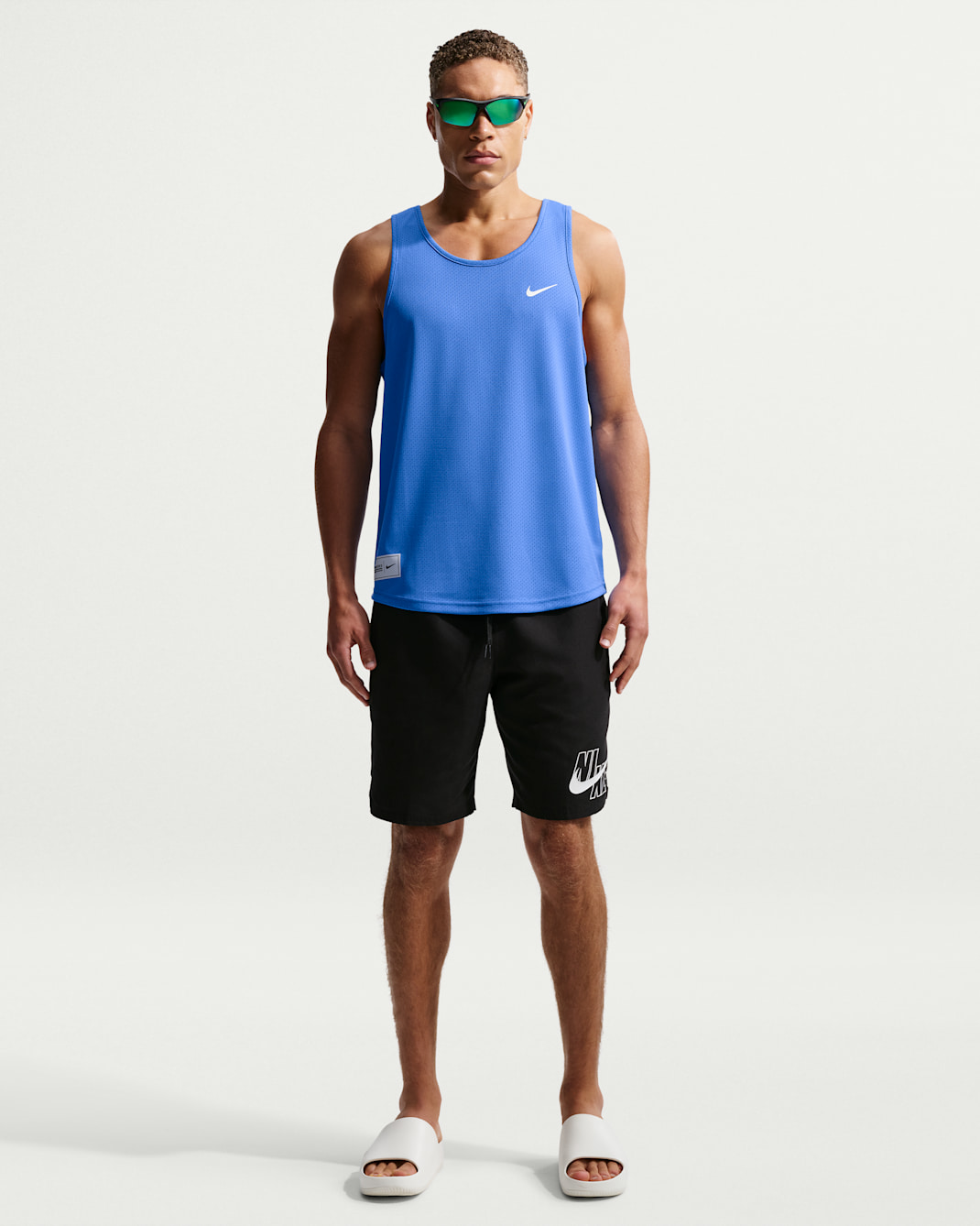 Playera de manga corta  Dri-FIT UV para hombre Nike Swim Hydroguard - Negro/Negro/Negro/Blanco