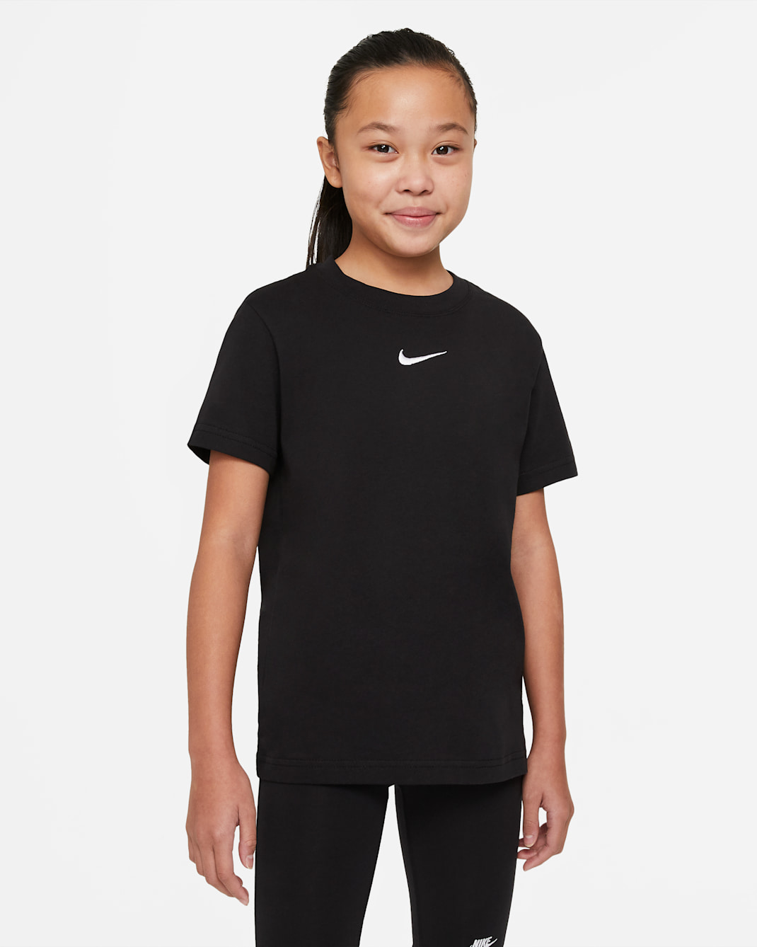 Playera para niña talla grande Nike Sportswear - Negro/Blanco