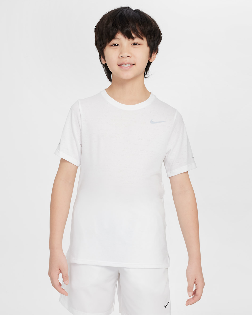 Nike Dri-FIT Miler Older Kids' (Boys') Training Top - White