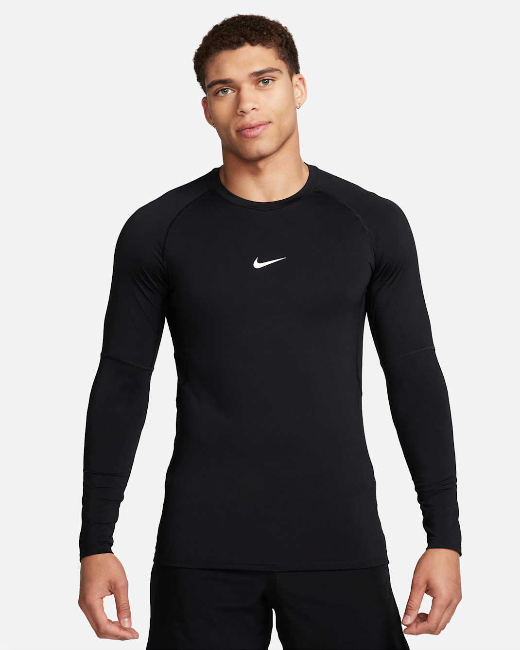 Nike Pro Men's Dri-FIT Slim Long-Sleeve Fitness Top - Black/White