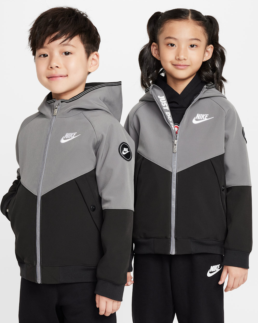 Τζάκετ Futura Softshell Nike για μικρά παιδιά - Smoke Grey