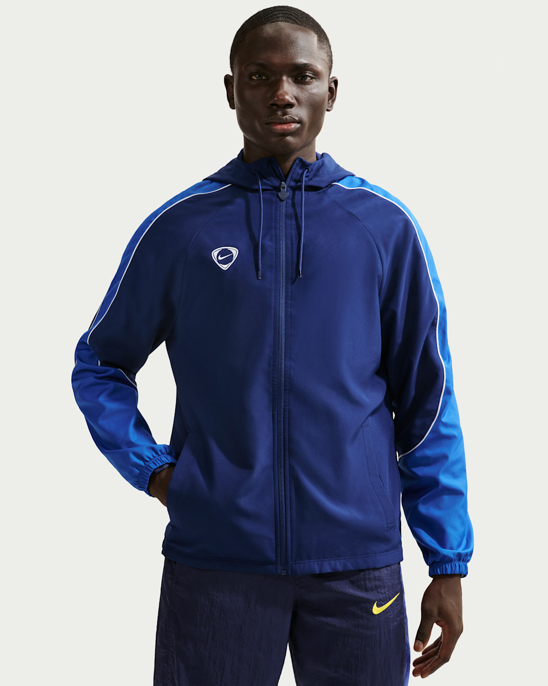 Veste de foot tissée Repel Nike Academy+ pour homme - Blue Void/Game Royal/Blanc/Blanc