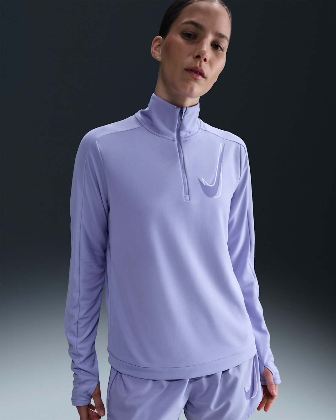 Capa intermedia de correr Dri-FIT de medio cierre para mujer Nike Swoosh - Hielo lila