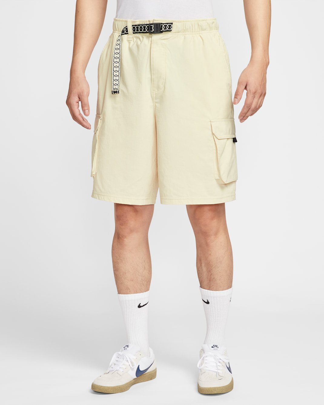 ナイキ SB Dri-FIT カーニー カーゴ スケートボードショートパンツ - ライトカーキ/ホワイト