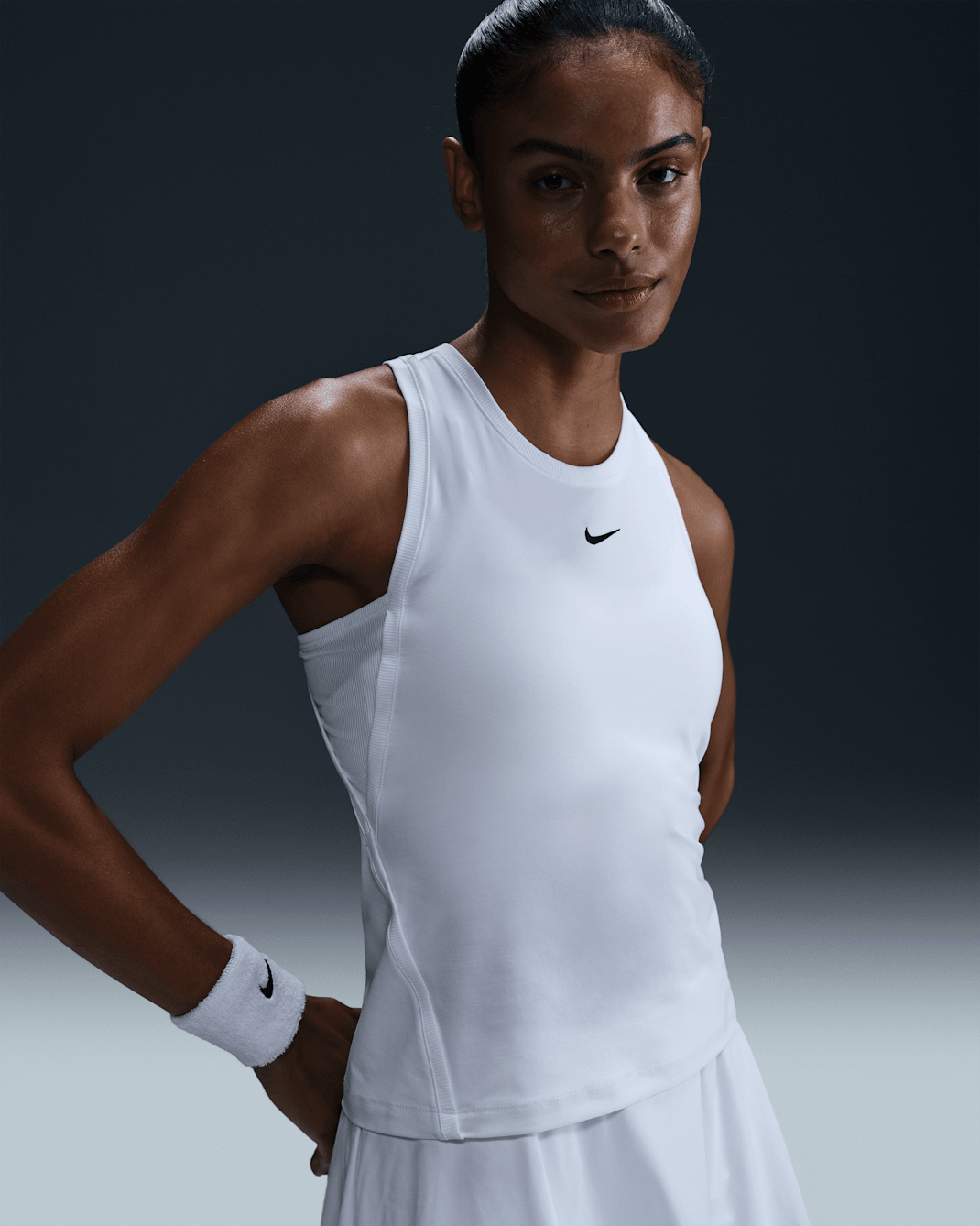 Nike Victory Women's Dri-FIT Tennis Tank Top - White/Black