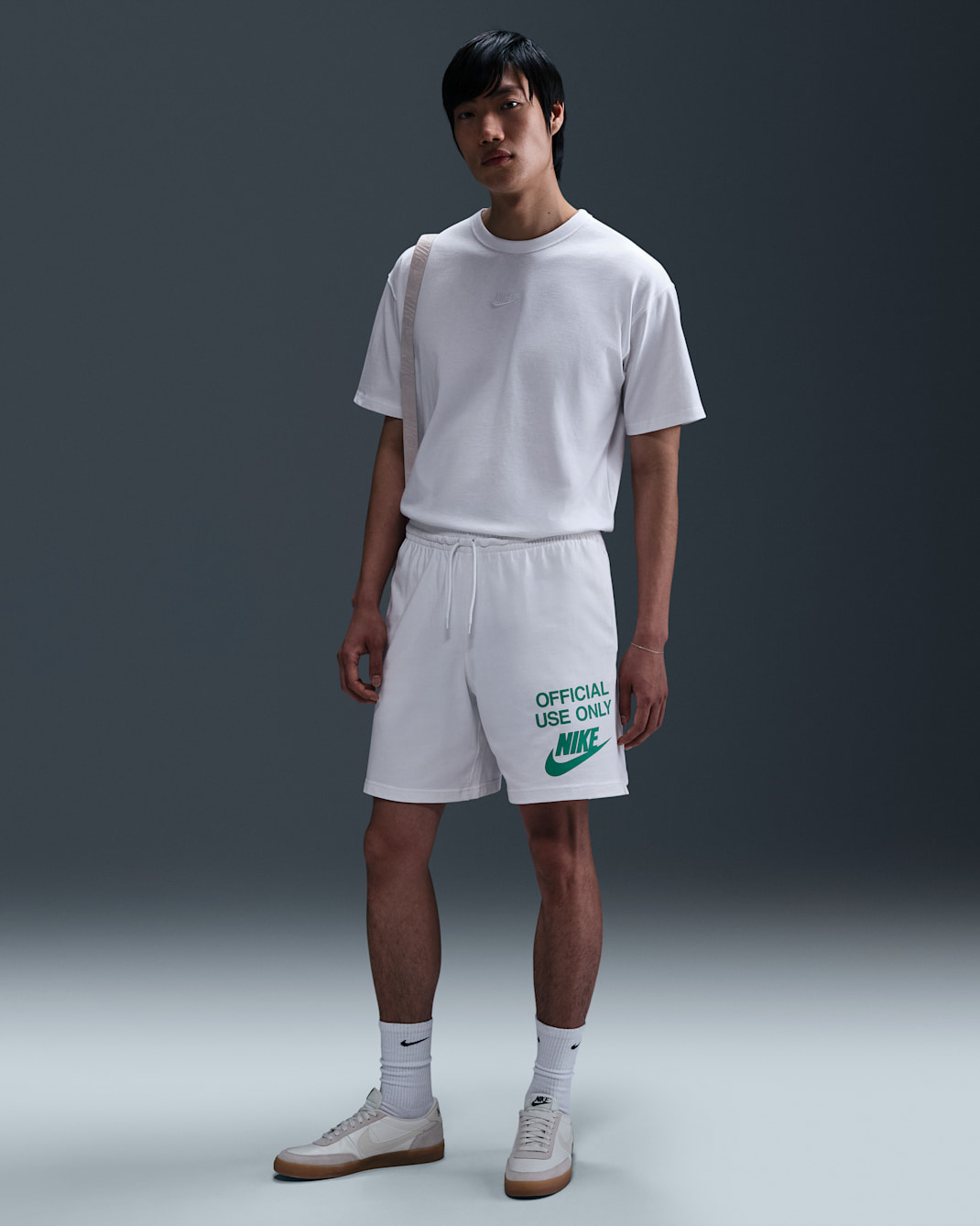 Shorts de tejido Knit para hombre Nike Club - Blanco/Blanco/Verde estadio