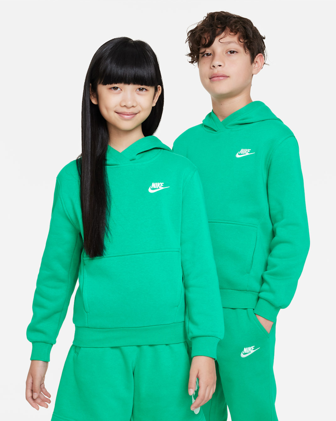 Nike Sportswear Club Fleece Big Kids' Pullover Hoodie - Stadium Green/White