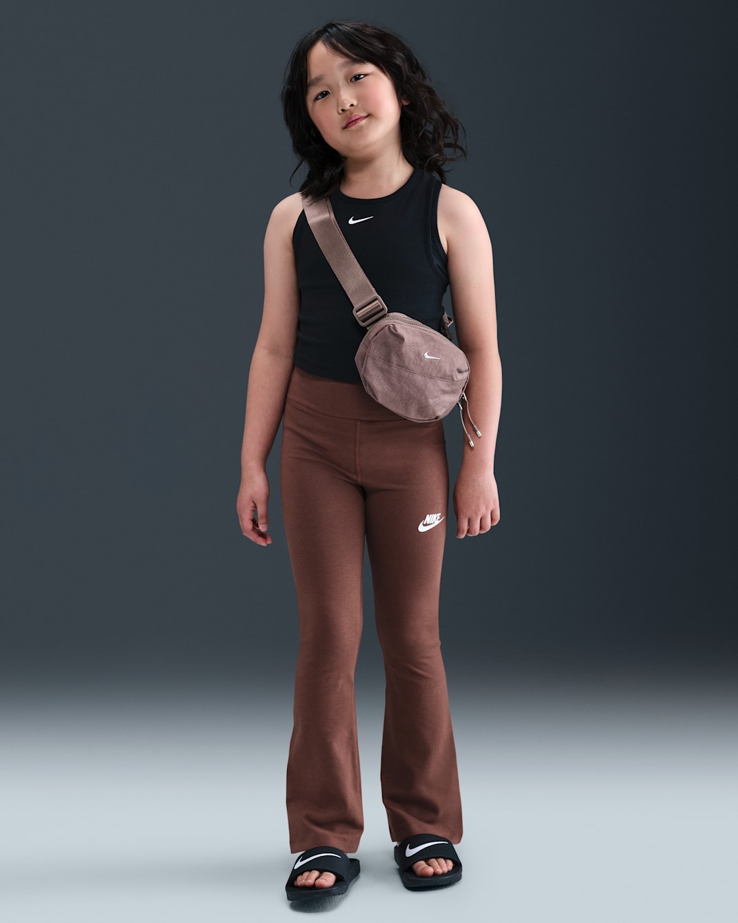 Nike Sportswear Classic Girls' High-Waisted Flared Leggings - Fauna Brown/White