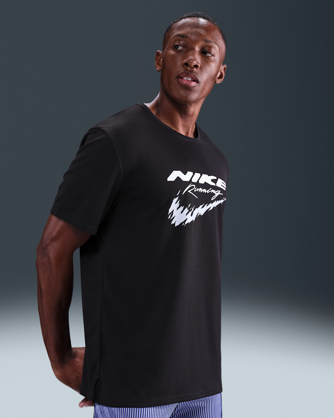 Nike Miler Men's Dri-FIT UV Running Top - Black