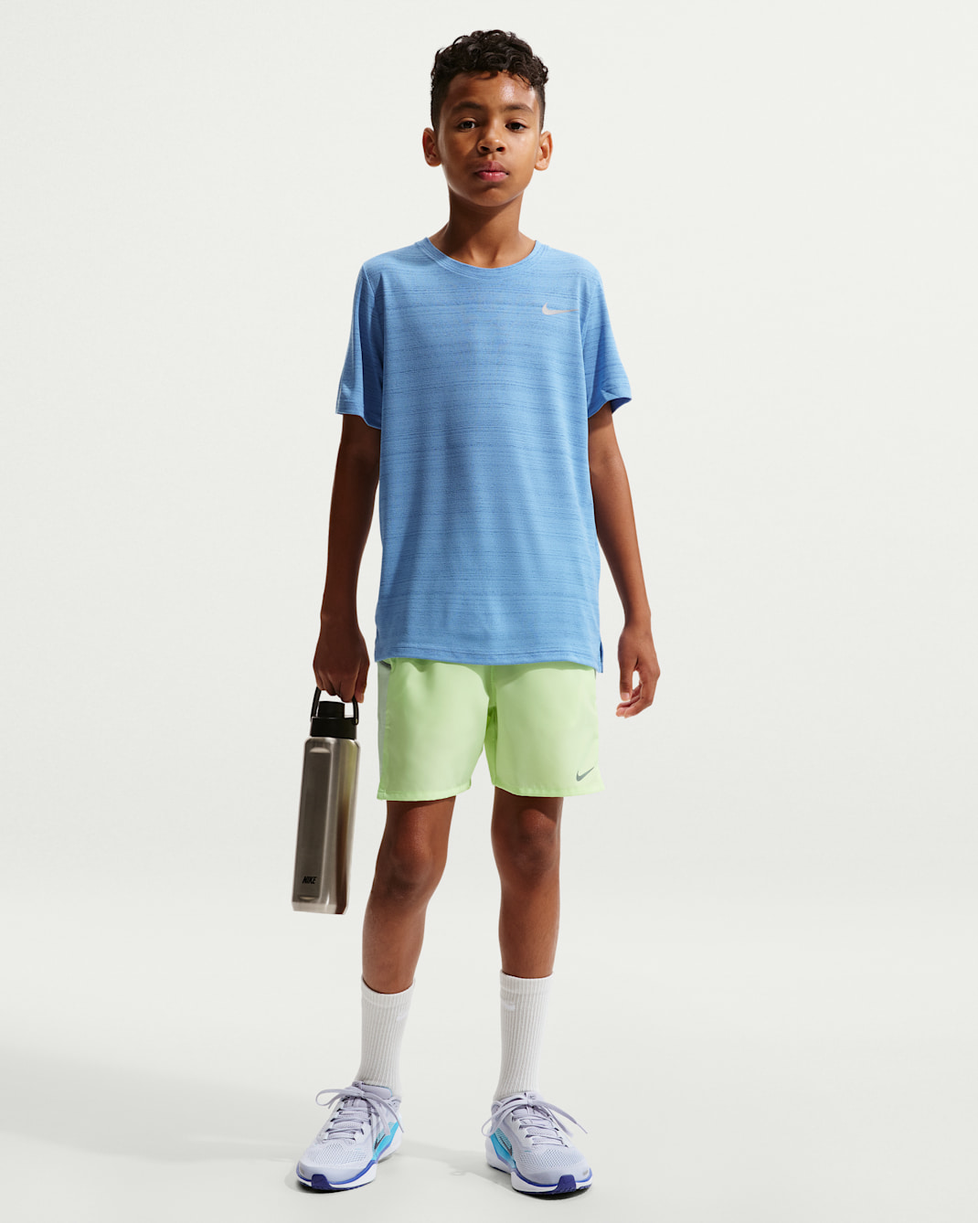 Nike Miler Older Kids' Dri-FIT Training Shorts - Light Liquid Lime/Volt Tint