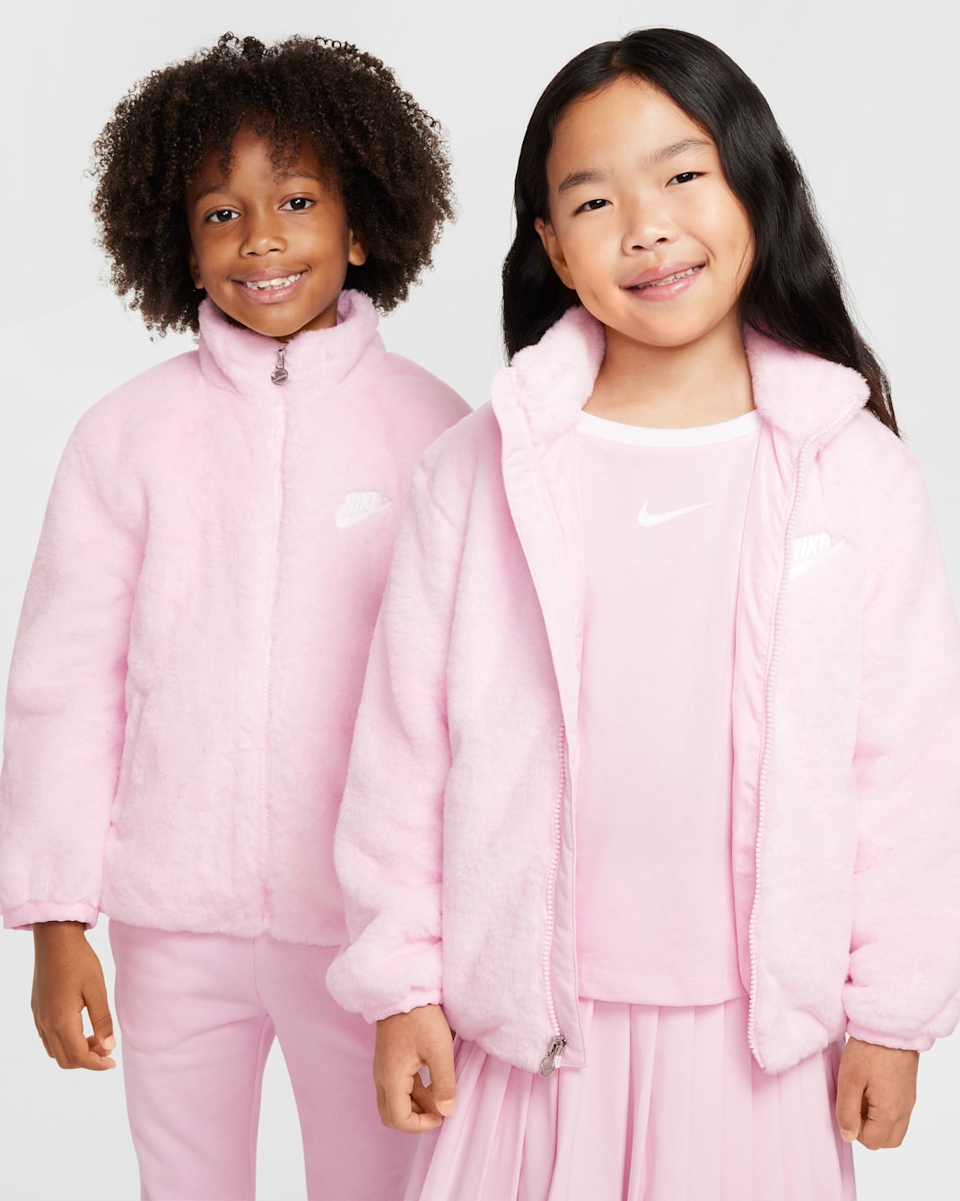 Chamarra de piel sintética para niños talla pequeña Nike - Espuma rosa