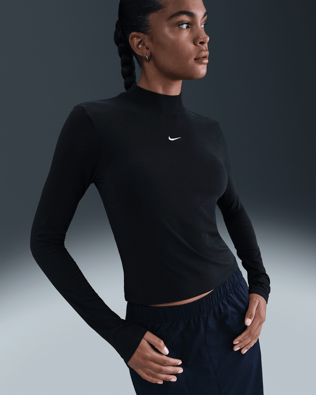 Nike Sportswear Chill Knit schmal geschnittenes Longsleeve-T-Shirt mit Mock-Neck (Damen) - Schwarz/Sail