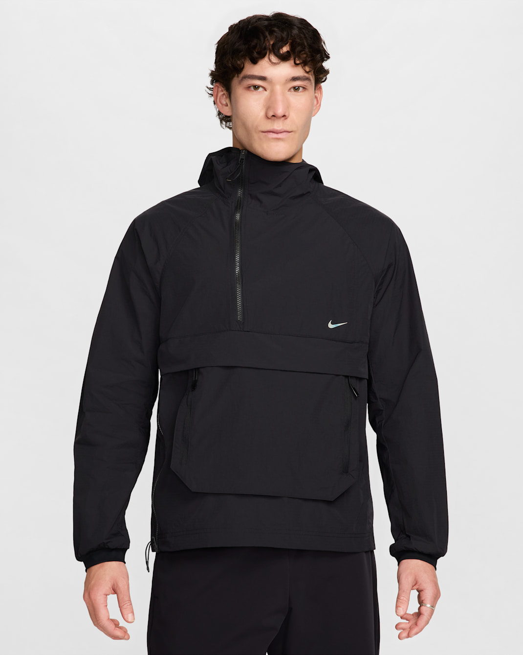 Nike APS Men's UV Repel Lightweight Versatile Jacket - Black/Black/Black
