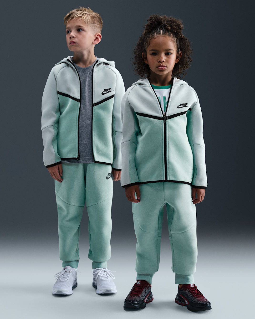 Nike Sportswear Little Kids' Tech Fleece 2-Piece Full-Zip Set - Cannon