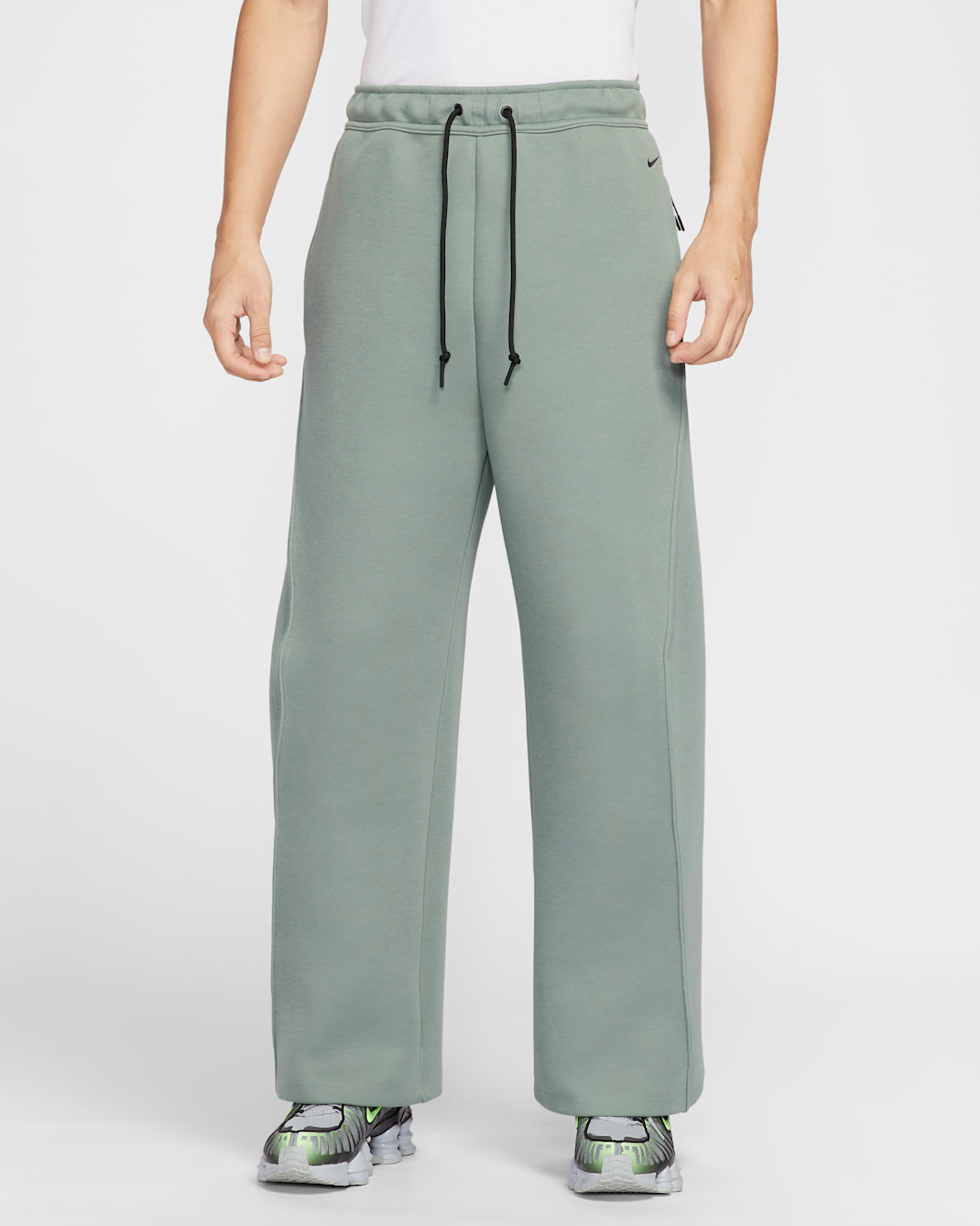 Nike Tech Men's Fleece Loose-Fit Open Hem Pants - Clay Green/Black