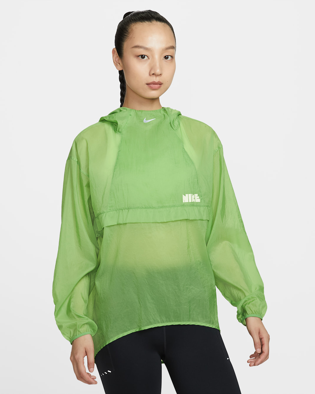 เสื้อแจ็คเก็ตวิ่งผู้หญิงพับเก็บได้ Nike Run Division - Chlorophyll