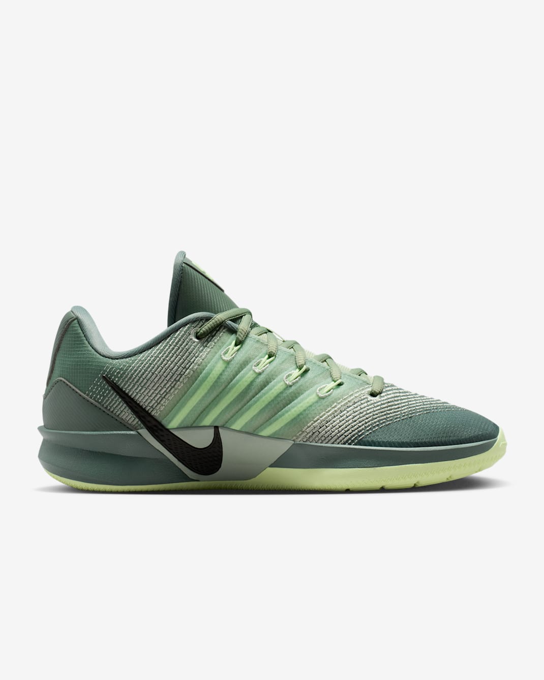 Sabrina 3 Basketball Shoes