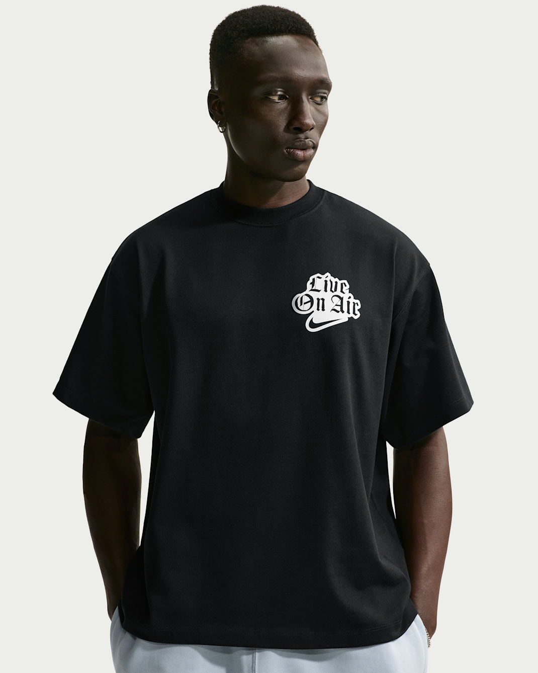 Pánské tričko Nike Solo Swoosh - Černá