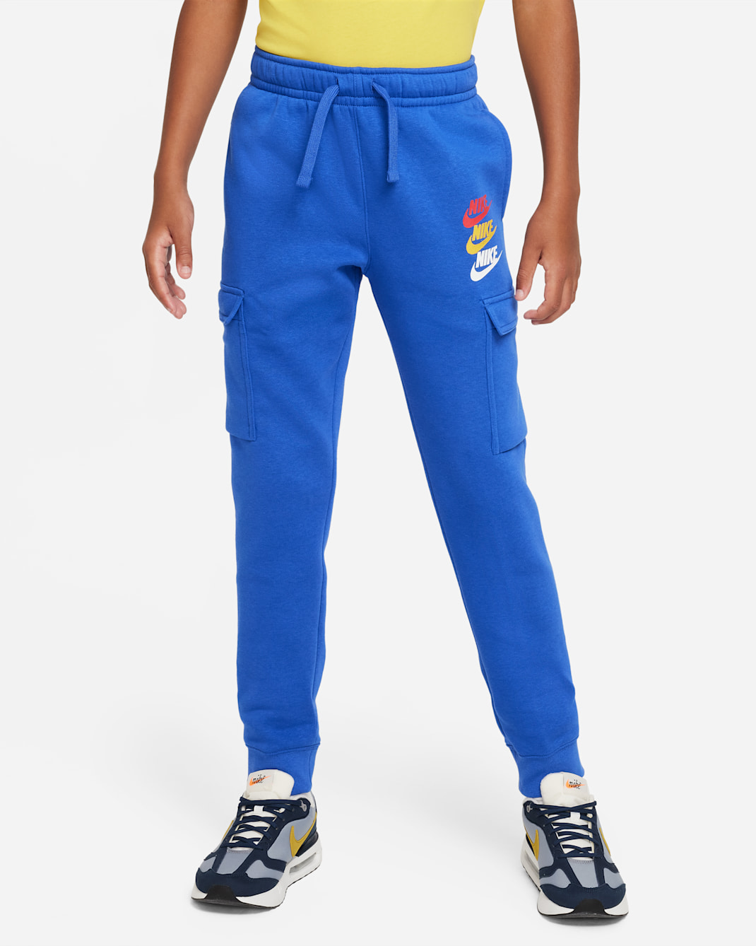 Nike Sportswear Standard Issue Fleece-Cargohose für ältere Kinder (Jungen) - Game Royal