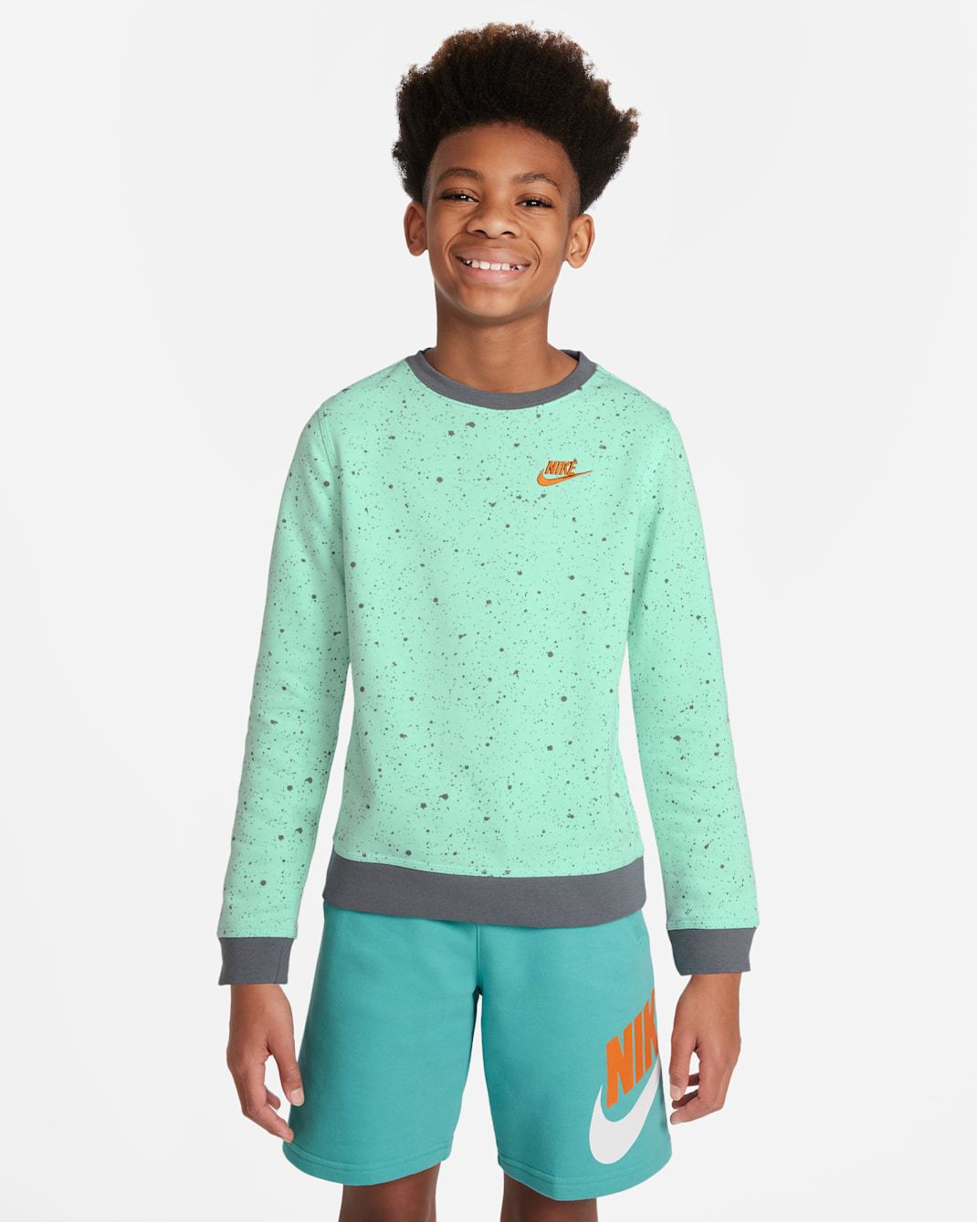 Nike Sportswear Older Kids' (Boys') Seasonal Printed Top - Mint Foam/Smoke Grey/Light Curry