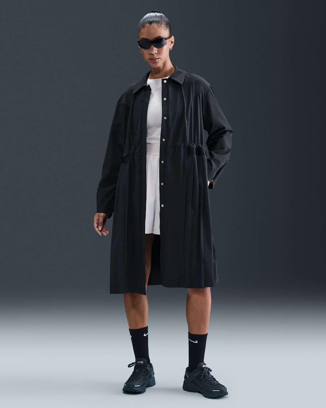 Nike 24.7 PerfectStretch Women's Dri-FIT Oversized Trench Coat - Black/Dark Smoke Grey