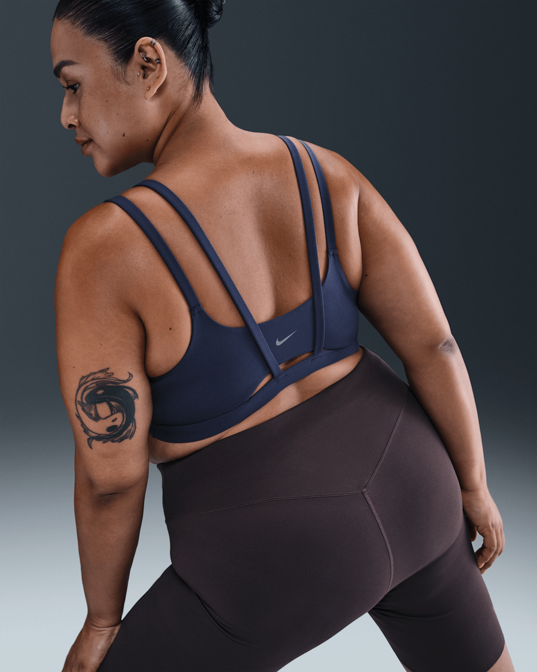 Nike Zenvy Strappy Women's Light-Support Padded Sports Bra (Plus Size) - Midnight Navy/White