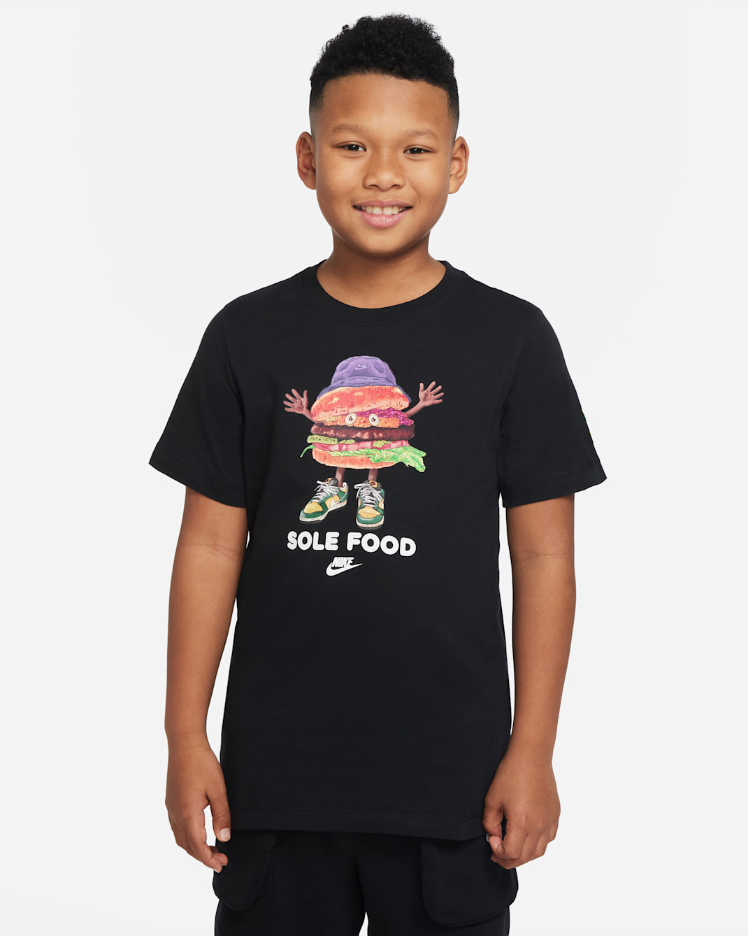 Nike Sportswear Older Kids' T-Shirt - Black