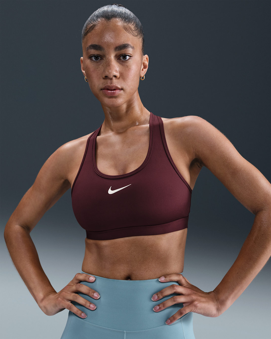 Nike Swoosh Medium Support Women's Padded Sports Bra - Burgundy Crush/White
