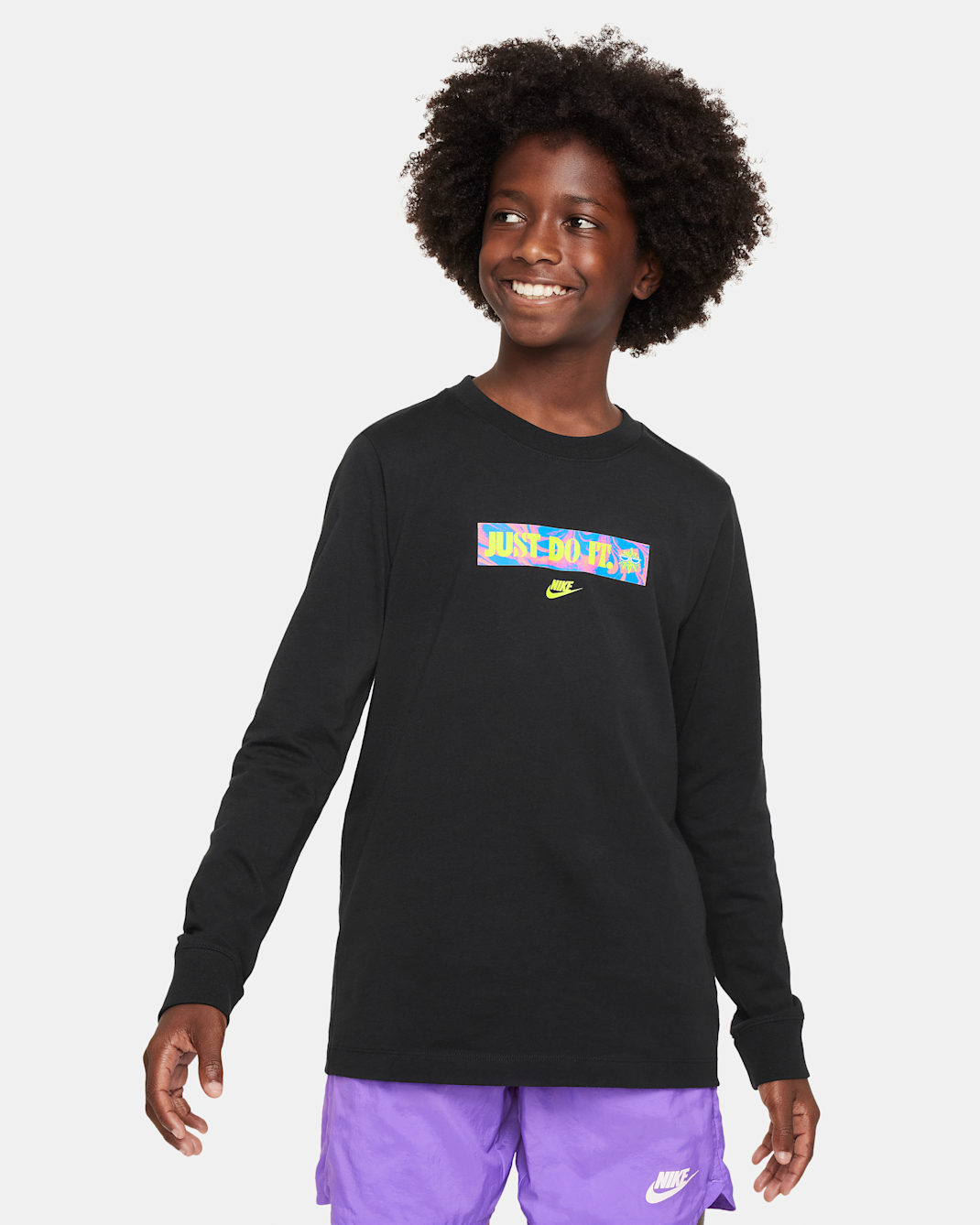 Nike Sportswear Older Kids' Long-Sleeve T-Shirt - Black