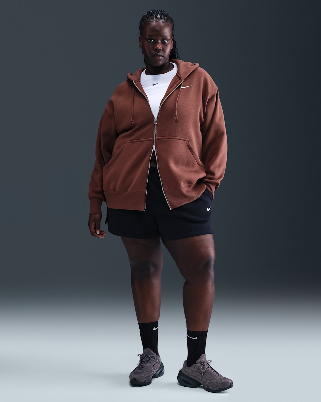 Nike Sportswear Phoenix Fleece Women's Mid-Rise 4" Shorts (Plus Size) - Black/Sail