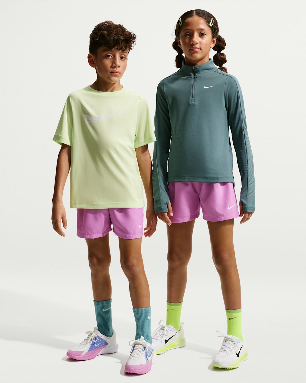 Nike Multi Big Kids' Dri-FIT 4" Woven Shorts - Light Magenta/White