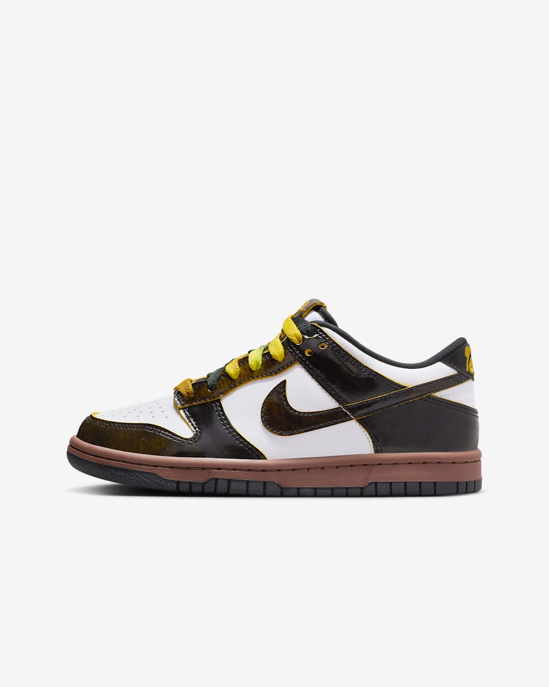 รองเท้าเด็กโต Nike Dunk Low SE - ขาว/ดำ/Fauna Brown/Bright Citron