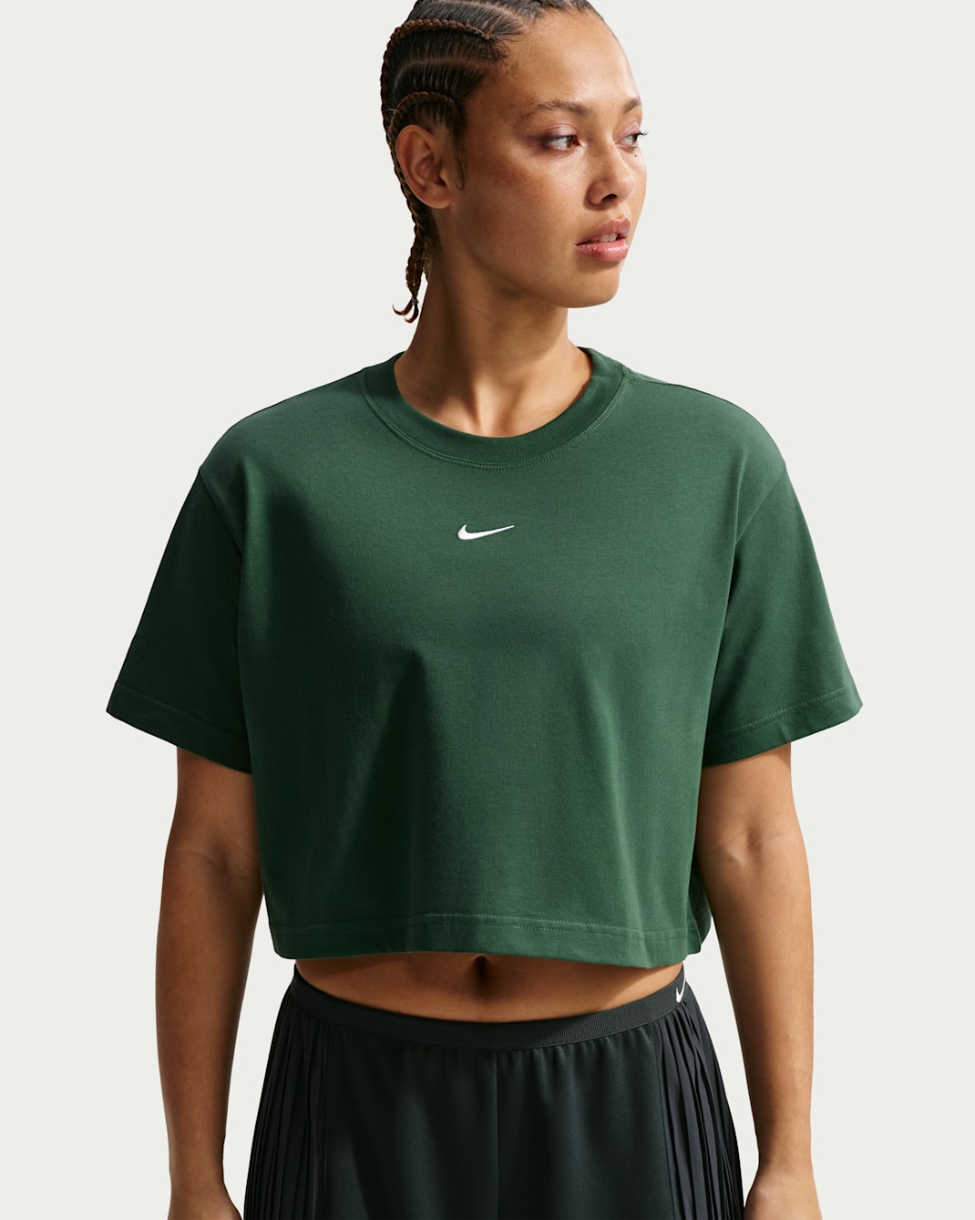 Nike Sportswear Women's Loose Short-Sleeve Cropped T-Shirt - Fir